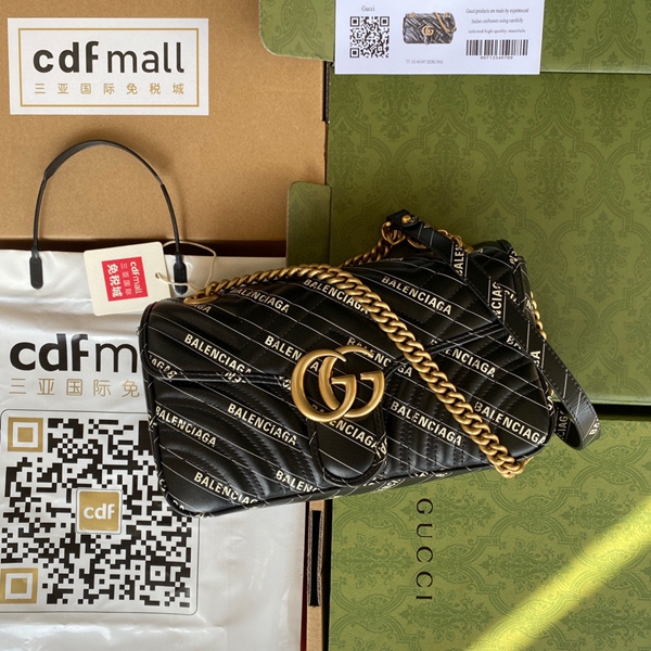 グッチバッグ正面デザイン